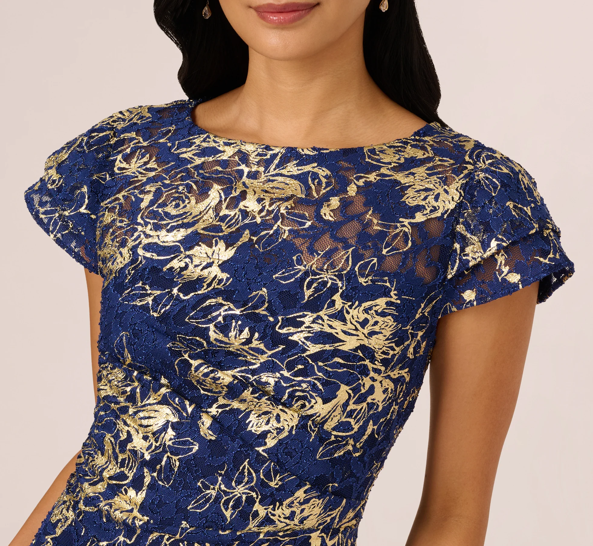 Cap Sleeve Foil Lace Sheath Dress In Navy Gold - Image 3