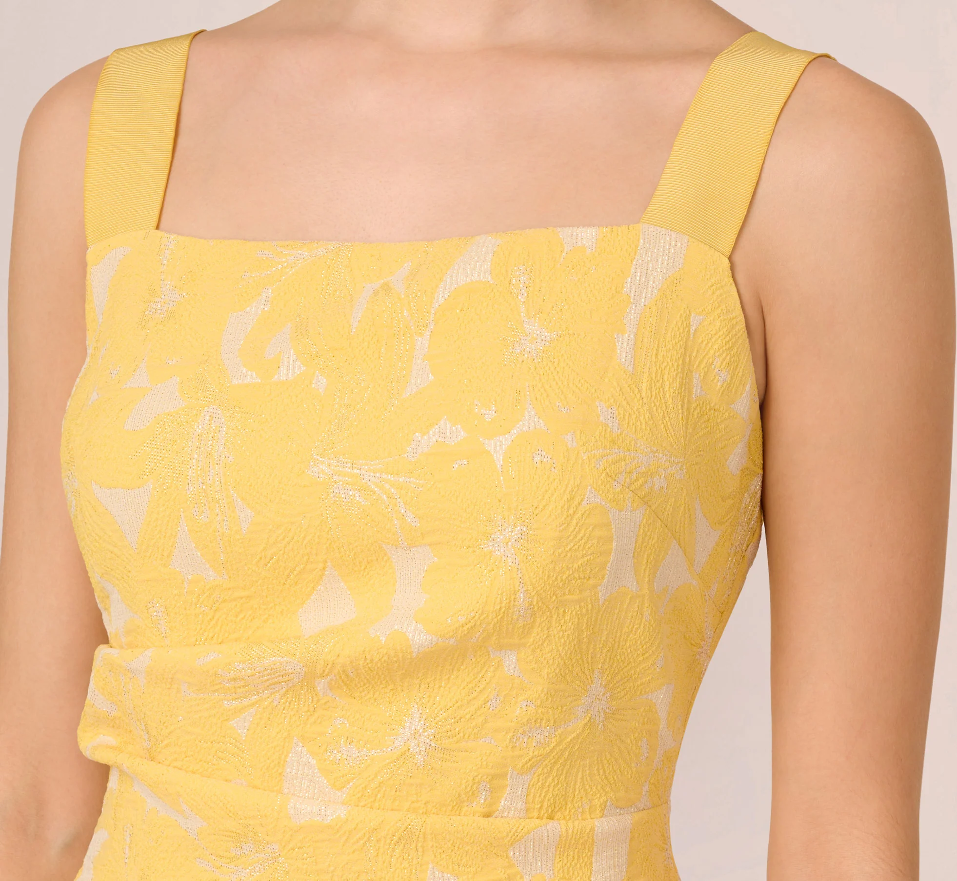 Hibiscus Jacquard Sheath Dress With Tucked Details In Sun - Image 3
