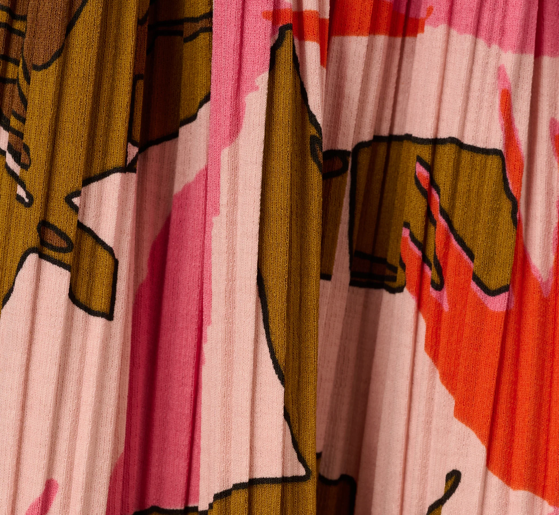 Micropleated Printed A Line Midi Skirt In Pale Mauve Botanic Flora - Image 6