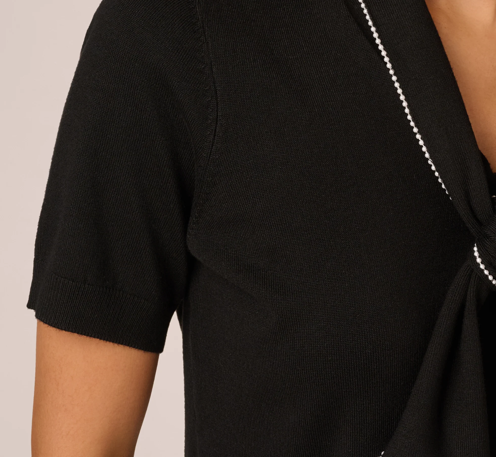 Short Sleeve Pearly Tie Neck Knit Top In Black - Image 6