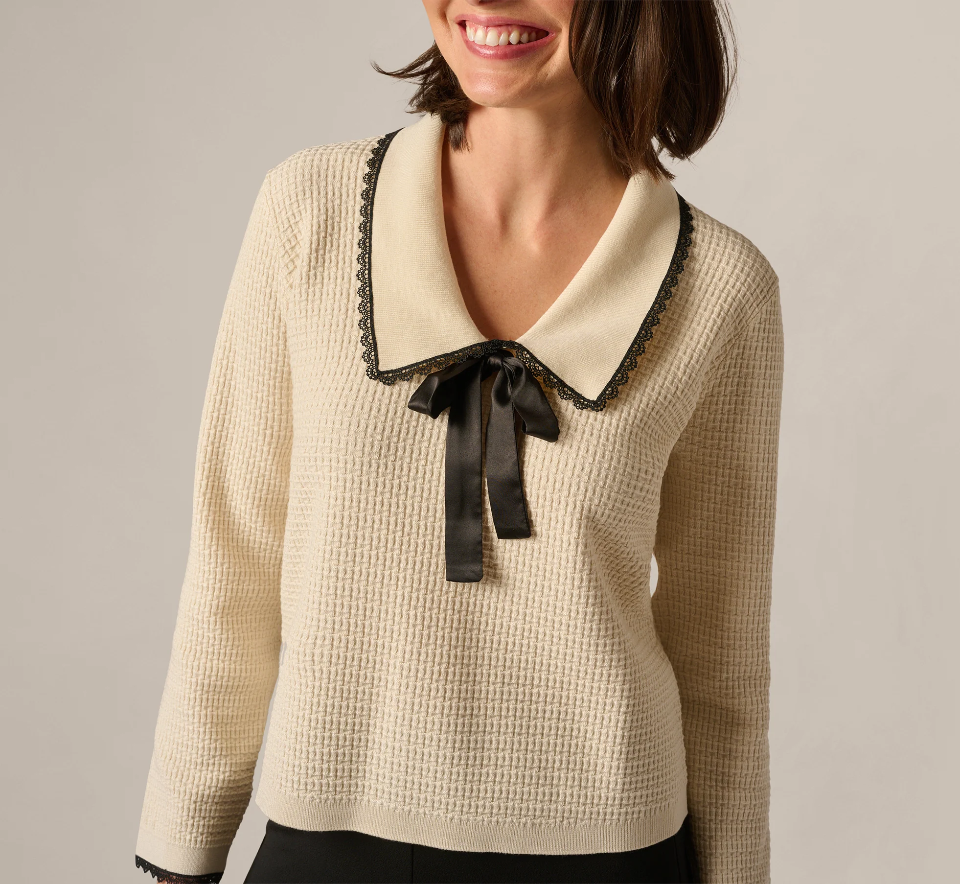 Waffle Weave Bow Collar Pullover Sweater In Cream Black - Image 4